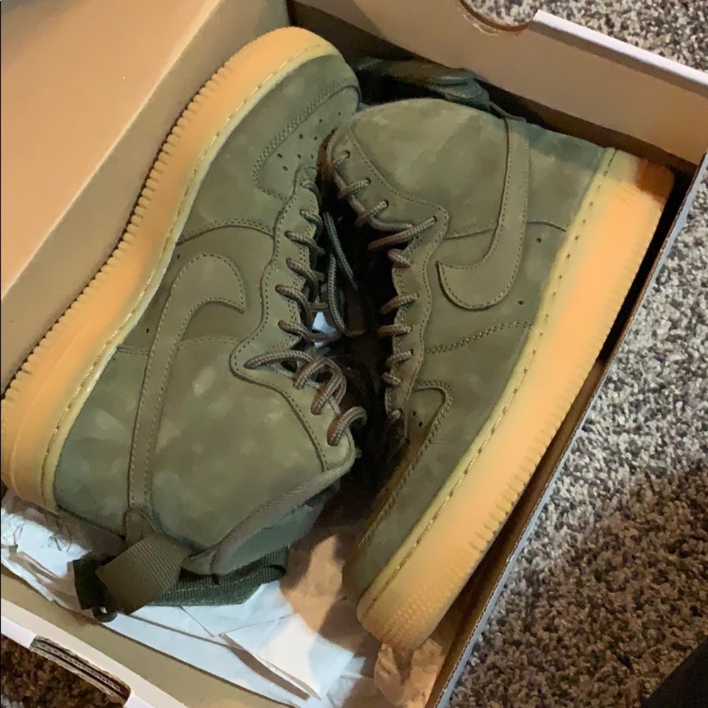 High top green air force ones